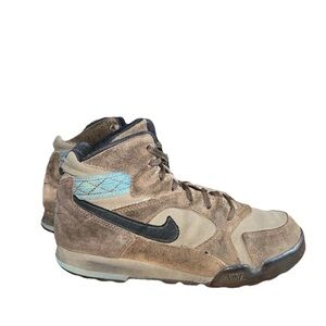 SOLD Nike Hiking Boots